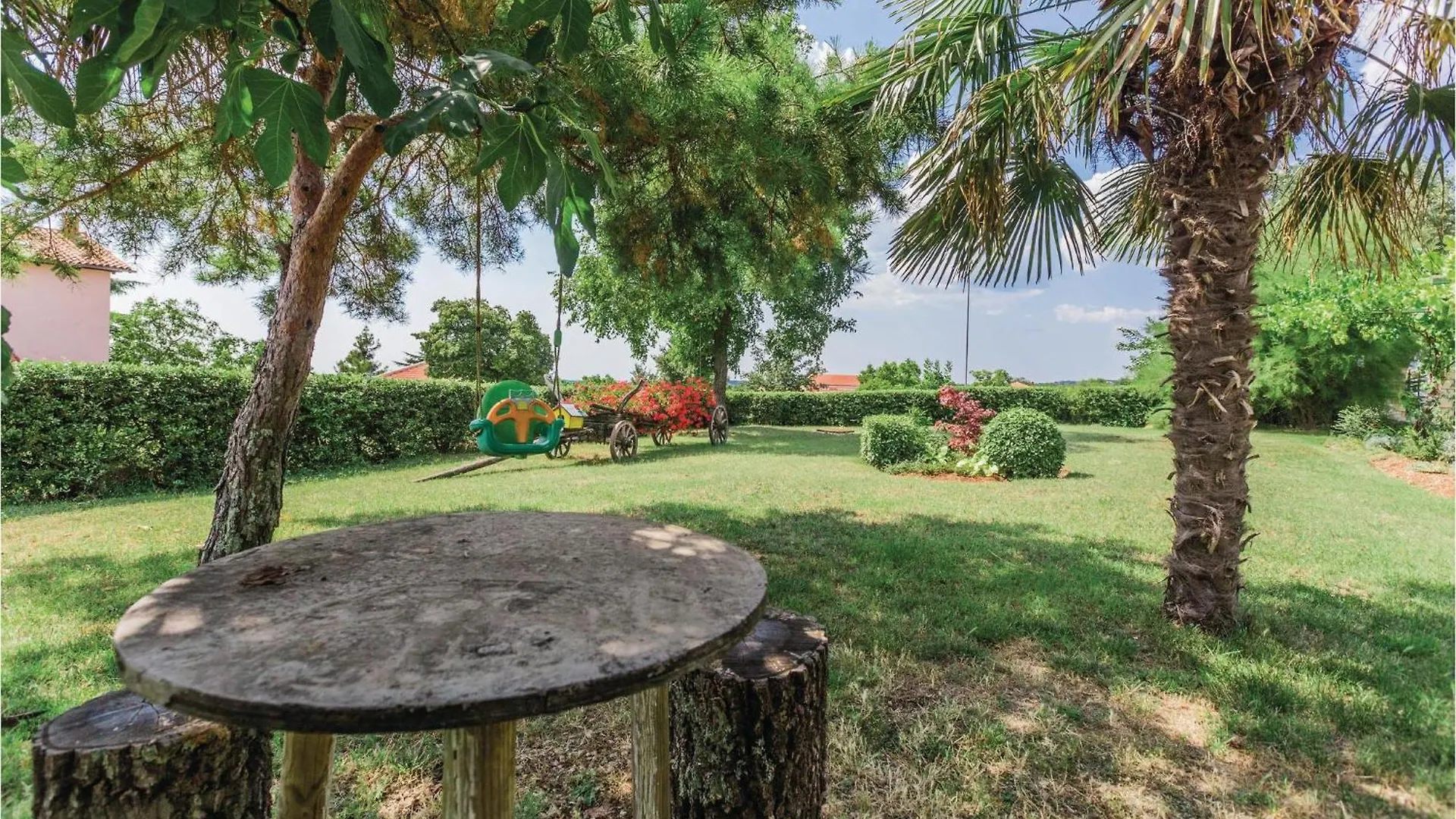 2 Bedroom Amazing Apartment In Kanfanar